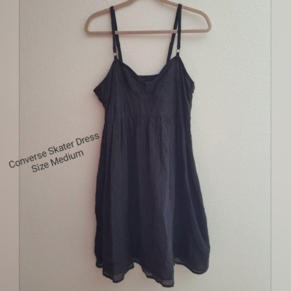Converse One Star Skater Pinstripe Dress Med